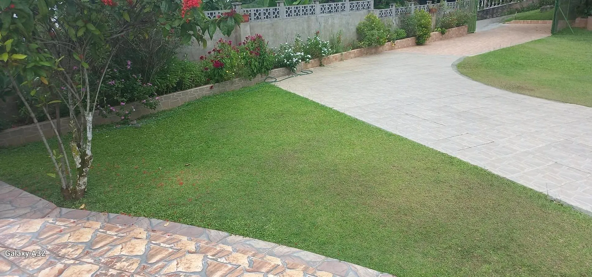 Loversnest Self Catering Anse aux Pins Seyşel Adaları