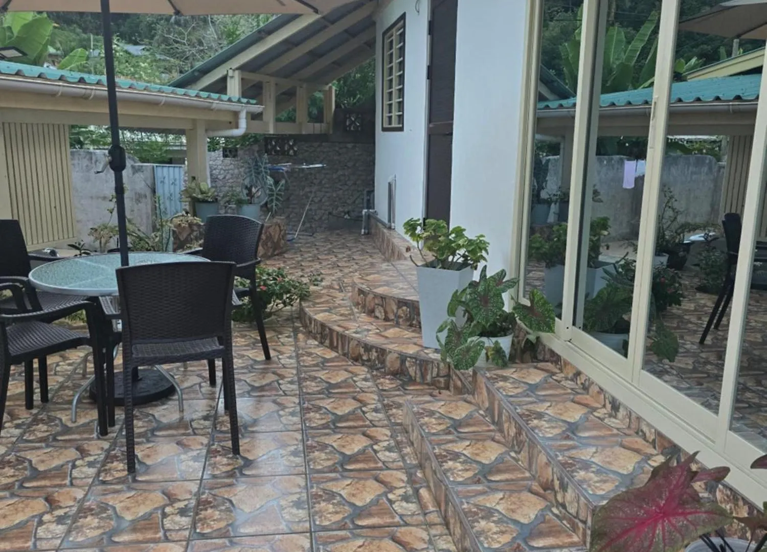 Loversnest Self Catering Anse aux Pins